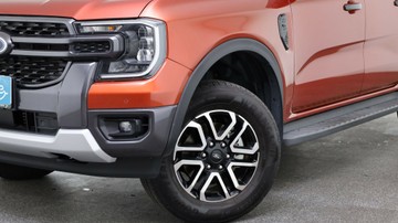 https://vehicle-cdn.autoleague.cloud/3881_1105858_18.jpg