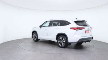 https://vehicle-cdn.autoleague.cloud/3881_1105865_7.jpg