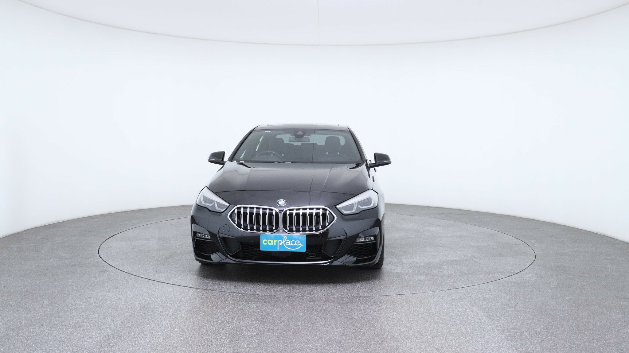 BMW 2 Series image 3