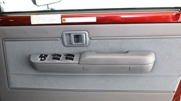 https://vehicle-cdn.autoleague.cloud/3881_1105872_12.jpg