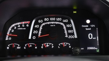 https://vehicle-cdn.autoleague.cloud/3881_1105872_17.jpg