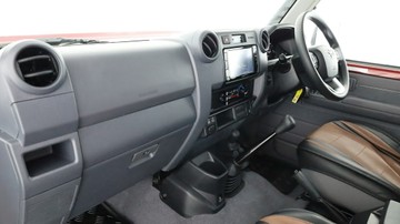 https://vehicle-cdn.autoleague.cloud/3881_1105872_22.jpg