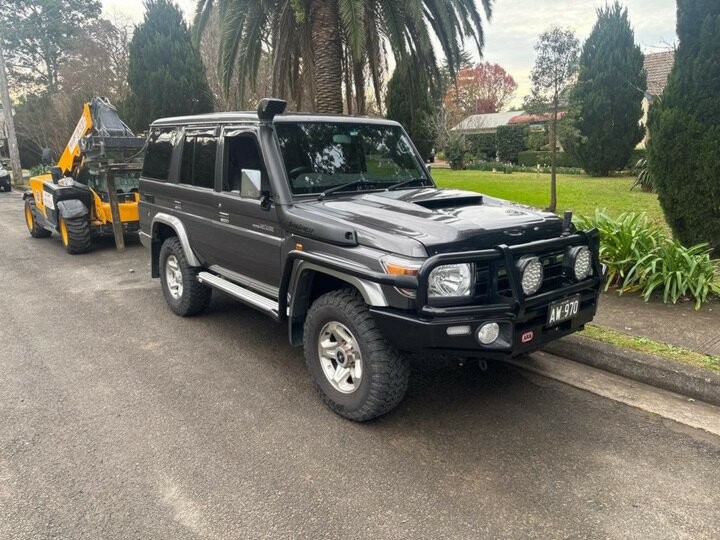 Toyota Landcruiser image 1