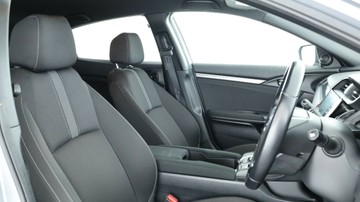 https://vehicle-cdn.autoleague.cloud/3881_1105878_13.jpg