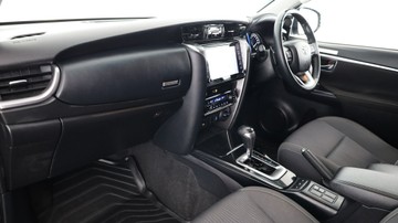 https://vehicle-cdn.autoleague.cloud/3881_1105880_23.jpg