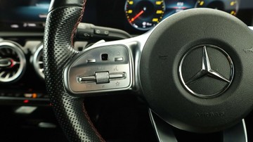 https://vehicle-cdn.autoleague.cloud/3881_1105881_16.jpg