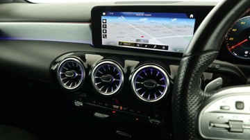 https://vehicle-cdn.autoleague.cloud/3881_1105881_17.jpg