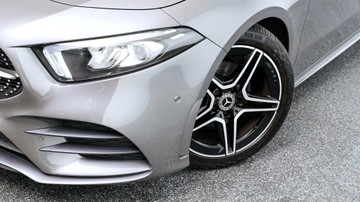 https://vehicle-cdn.autoleague.cloud/3881_1105881_3.jpg