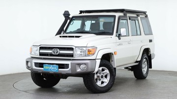 https://vehicle-cdn.autoleague.cloud/3881_1105886_2.jpg