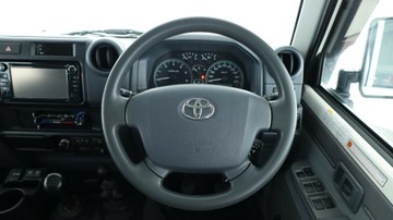 https://vehicle-cdn.autoleague.cloud/3881_1105886_22.jpg