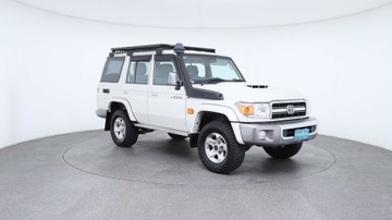 https://vehicle-cdn.autoleague.cloud/3881_1105886_4.jpg