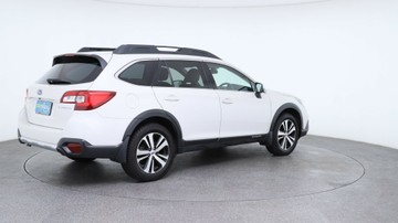 https://vehicle-cdn.autoleague.cloud/3881_1105888_9.jpg
