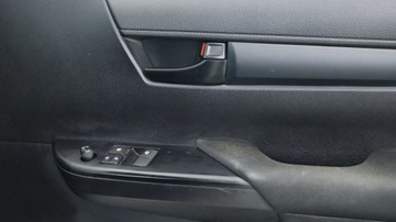 https://vehicle-cdn.autoleague.cloud/3881_1105892_13.jpg