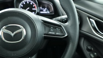 https://vehicle-cdn.autoleague.cloud/3881_1105894_16.jpg