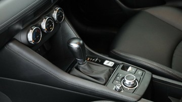 https://vehicle-cdn.autoleague.cloud/3881_1105894_26.jpg