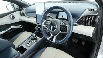 https://vehicle-cdn.autoleague.cloud/3881_1105895_14.jpg