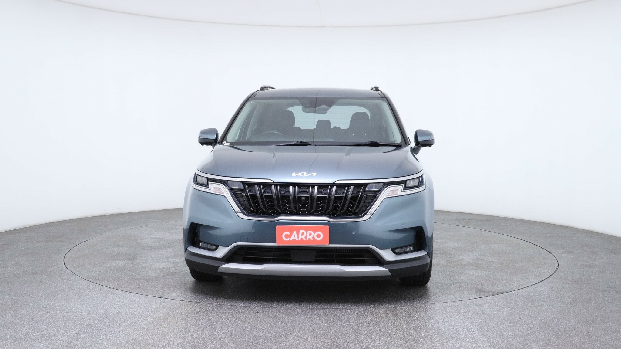 Kia Carnival image 4
