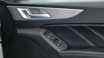 https://vehicle-cdn.autoleague.cloud/3881_1105898_11.jpg