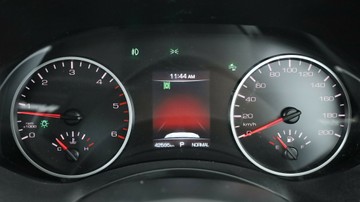 https://vehicle-cdn.autoleague.cloud/3881_1105898_15.jpg