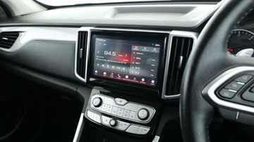 https://vehicle-cdn.autoleague.cloud/3881_1105898_17.jpg