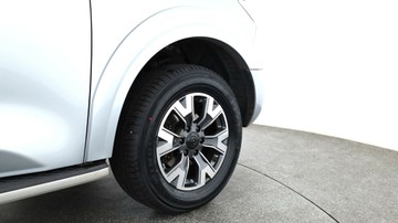 https://vehicle-cdn.autoleague.cloud/3881_1105898_6.jpg