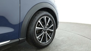 https://vehicle-cdn.autoleague.cloud/3881_1105902_6.jpg