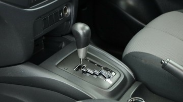https://vehicle-cdn.autoleague.cloud/3881_1105903_26.jpg