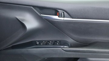 https://vehicle-cdn.autoleague.cloud/3881_1105904_12.jpg