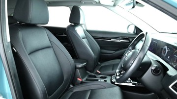 https://vehicle-cdn.autoleague.cloud/3881_1105906_14.jpg