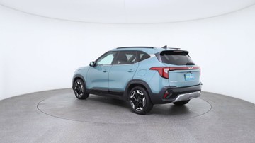 https://vehicle-cdn.autoleague.cloud/3881_1105906_9.jpg