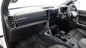 https://vehicle-cdn.autoleague.cloud/3881_1105910_25.jpg