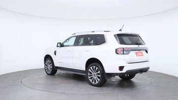 https://vehicle-cdn.autoleague.cloud/3881_1105910_7.jpg