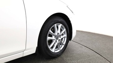 https://vehicle-cdn.autoleague.cloud/3881_1105915_6.jpg