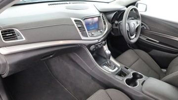 https://vehicle-cdn.autoleague.cloud/3881_1105925_22.jpg