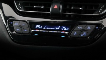 https://vehicle-cdn.autoleague.cloud/3881_1105928_19.jpg