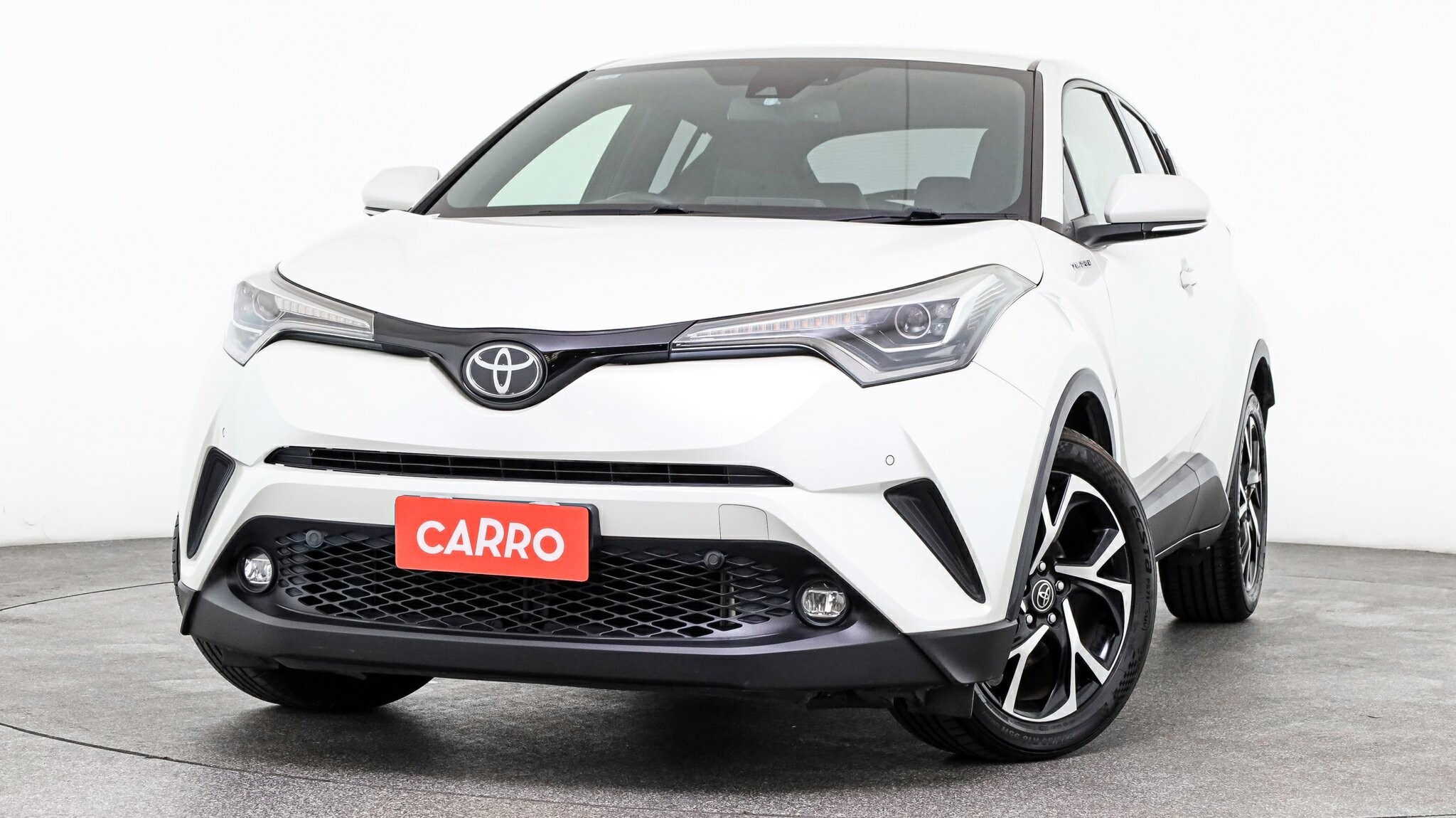 Toyota C-hr image 2