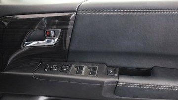 https://vehicle-cdn.autoleague.cloud/3881_1105931_12.jpg