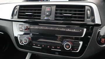 https://vehicle-cdn.autoleague.cloud/3881_1105932_19.jpg