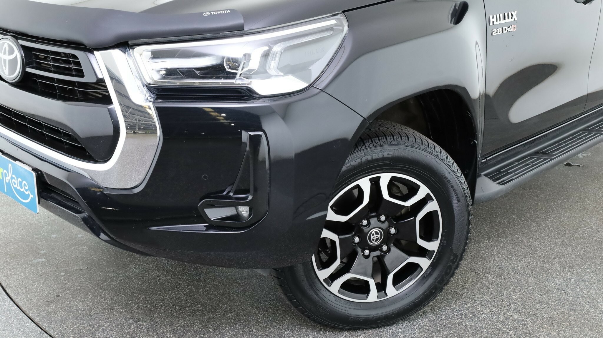 Toyota Hilux image 3