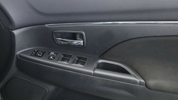 https://vehicle-cdn.autoleague.cloud/3881_1105947_12.jpg
