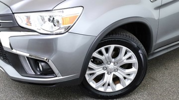 https://vehicle-cdn.autoleague.cloud/3881_1105947_3.jpg