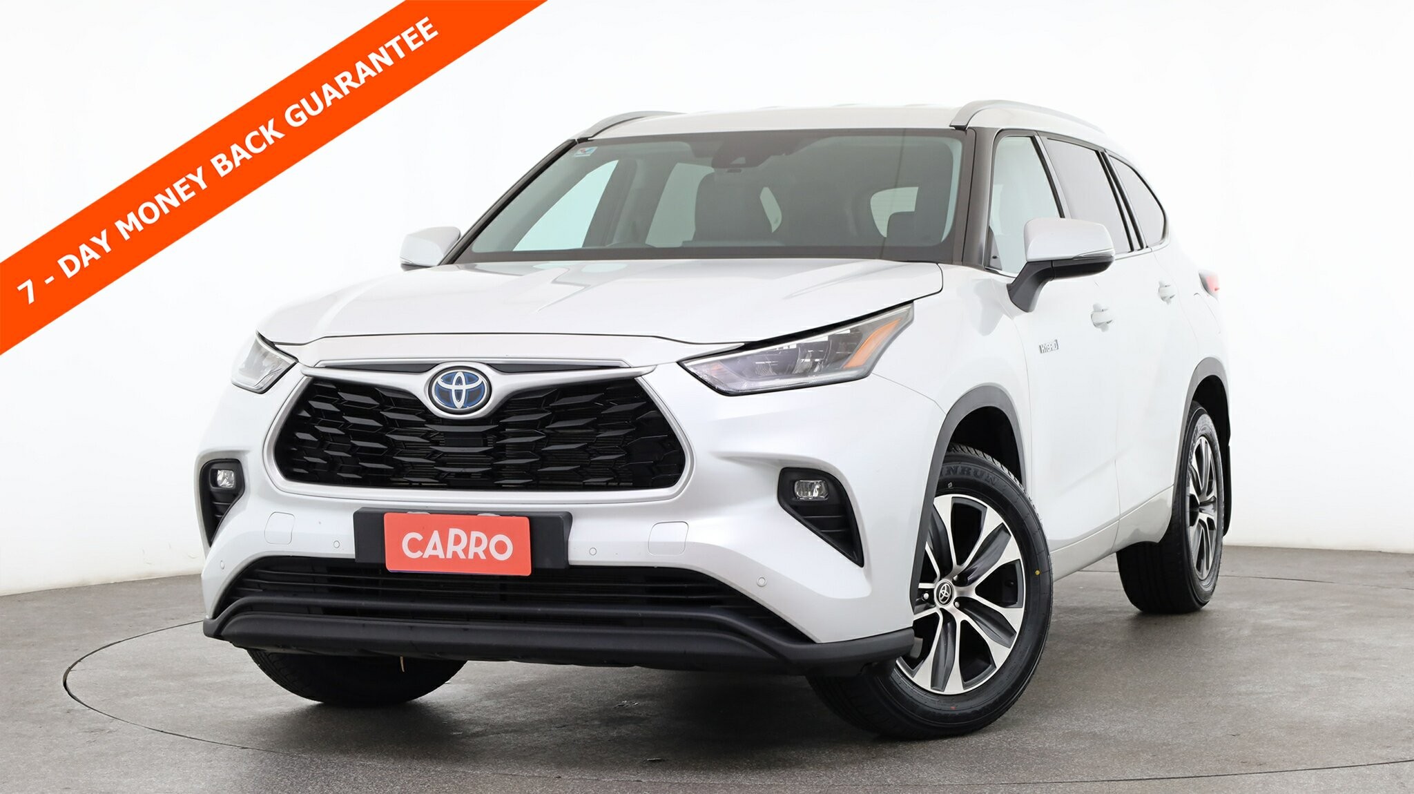 Toyota Kluger image 1