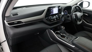 https://vehicle-cdn.autoleague.cloud/3881_1105964_22.jpg