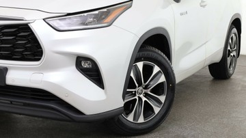 https://vehicle-cdn.autoleague.cloud/3881_1105964_3.jpg