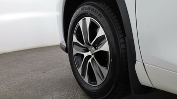 https://vehicle-cdn.autoleague.cloud/3881_1105964_6.jpg