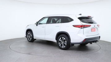 https://vehicle-cdn.autoleague.cloud/3881_1105964_7.jpg