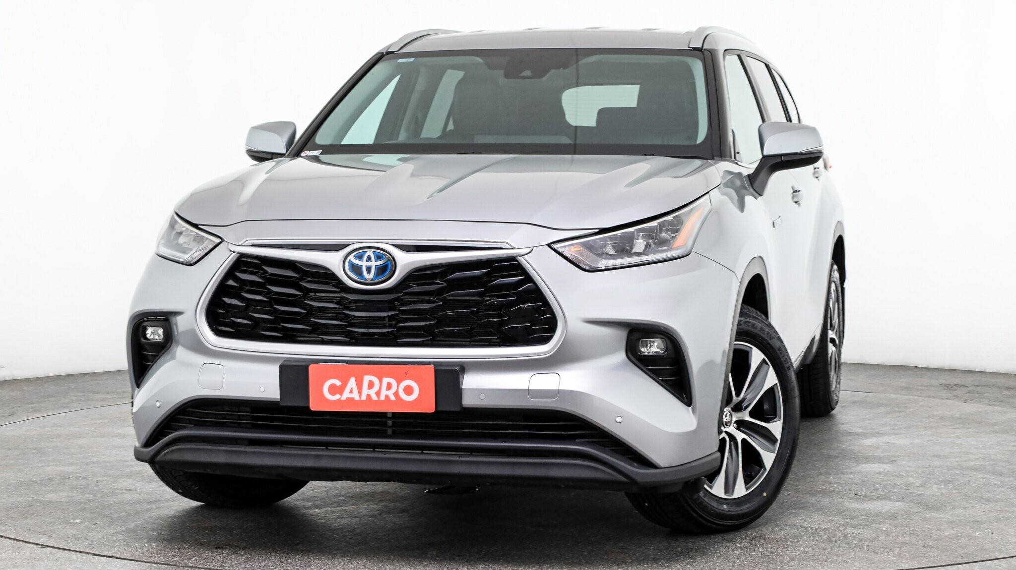 Toyota Kluger image 2