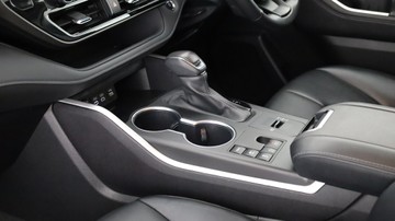 https://vehicle-cdn.autoleague.cloud/3881_1105968_27.jpg