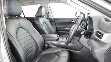 https://vehicle-cdn.autoleague.cloud/3881_1105970_15.jpg