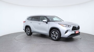 https://vehicle-cdn.autoleague.cloud/3881_1105970_5.jpg